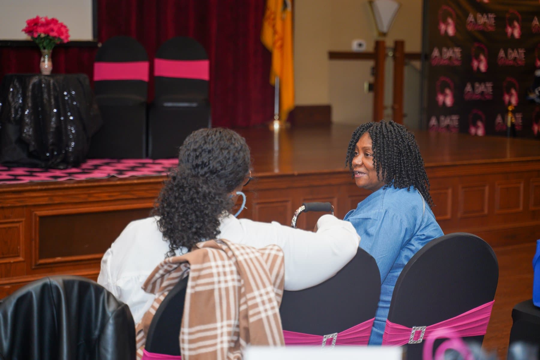 Women gathered in the room during A Date With Sis